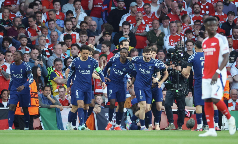 体操名将桑兰现状：瘫痪15年后嫁经纪人，婚后被丈夫和儿子宠上天