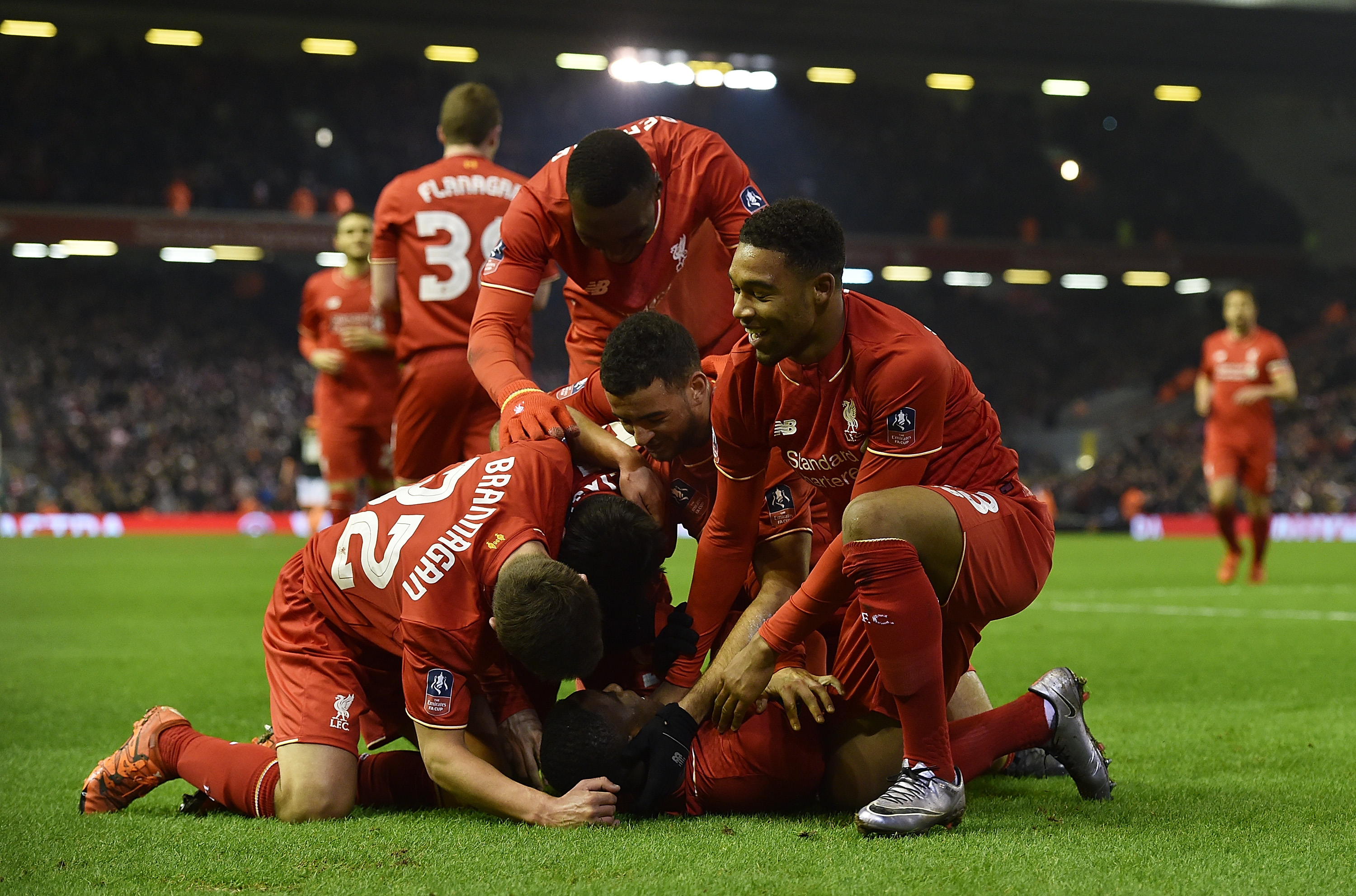 官方：韩国人高亨进主哨足协杯决赛，德国人丹克特担任VAR（足协杯决赛裁判组官宣：韩国裁判高亨进主哨，德国裁判丹克特任VAR）