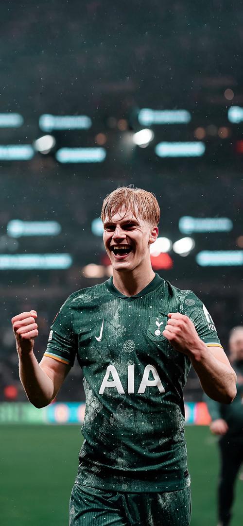 NBA杯半场：凯尔登13分，东契奇24分&詹姆斯12+8，马刺70-58领先湖人