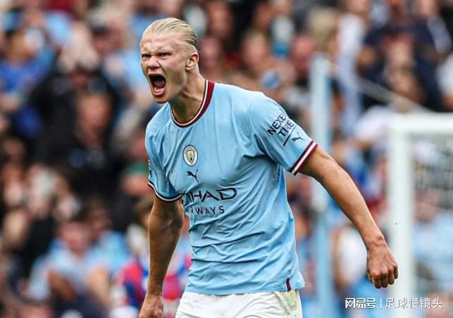 2米门将发展不顺，护照收集者冉冉升起：阿森纳法国小将发展